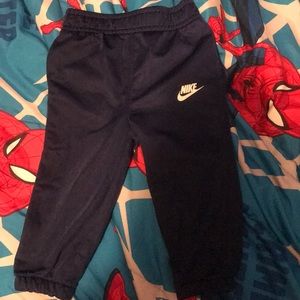 Nike joggers